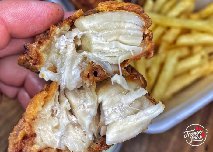 Delicioso e suculento frango crocante do Frango Loco cliente da Saipos